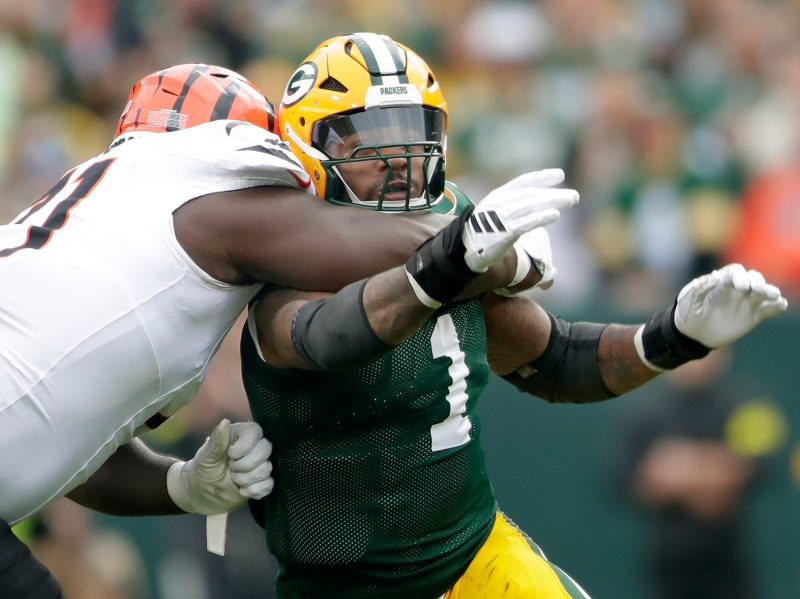 Micah Parsons sounds off on NFL officiating of defensive players