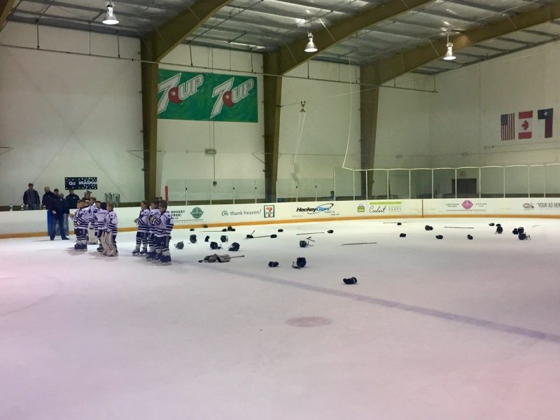 Minnesota youth hockey game takes 12 OTs, decides winner in shootout