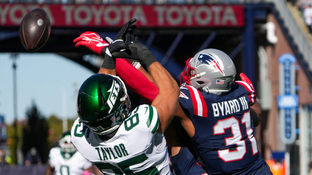 Kevin Byard sharing "as much as I can" with Patriots ahead of return to Chicago